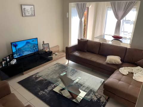 3 bedroom townhouse available for rental 
va  in Vanderbijlpark