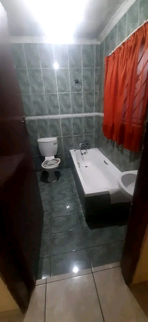 2 bedroom house to rent in ext 5
immediately  in Ebony Park