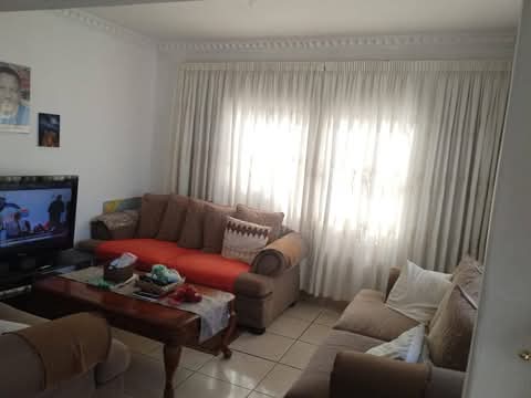 •new rental ⛩️
•available immediatel  in Ebony Park