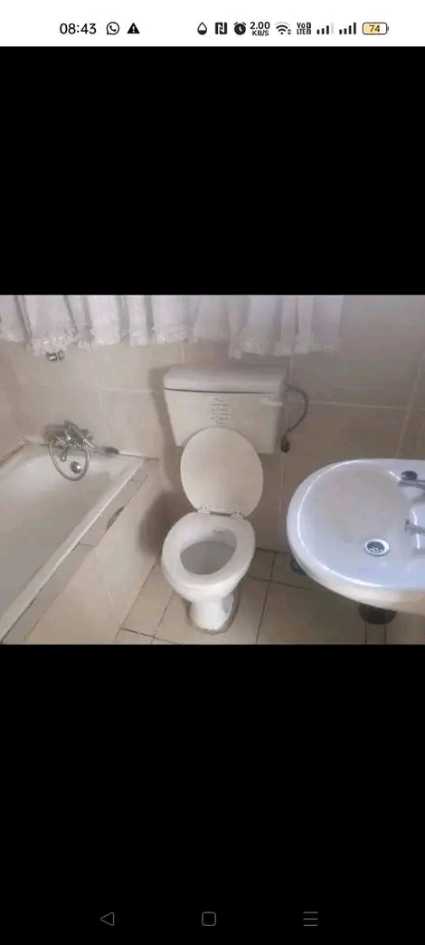 2 room available in dk zone 2 rent 3500... de  in Diepkloof