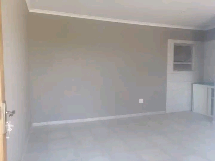 Bachelor to rent📍just after igagasi primar  in Spruitview