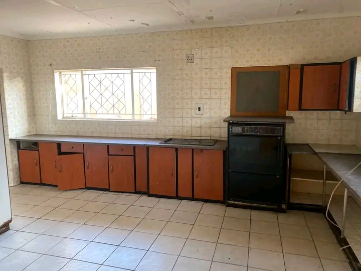 3 bedroom house for rent available now at the  in The Hill