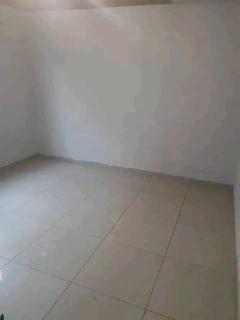 Rental immediately 
4 room house trent immed  in Sebokeng