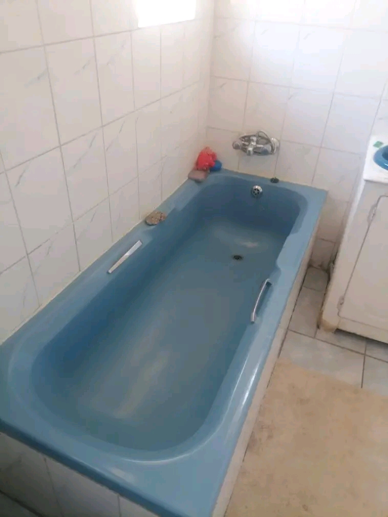 House available for rent
rental: r5000 per m  in Pimville