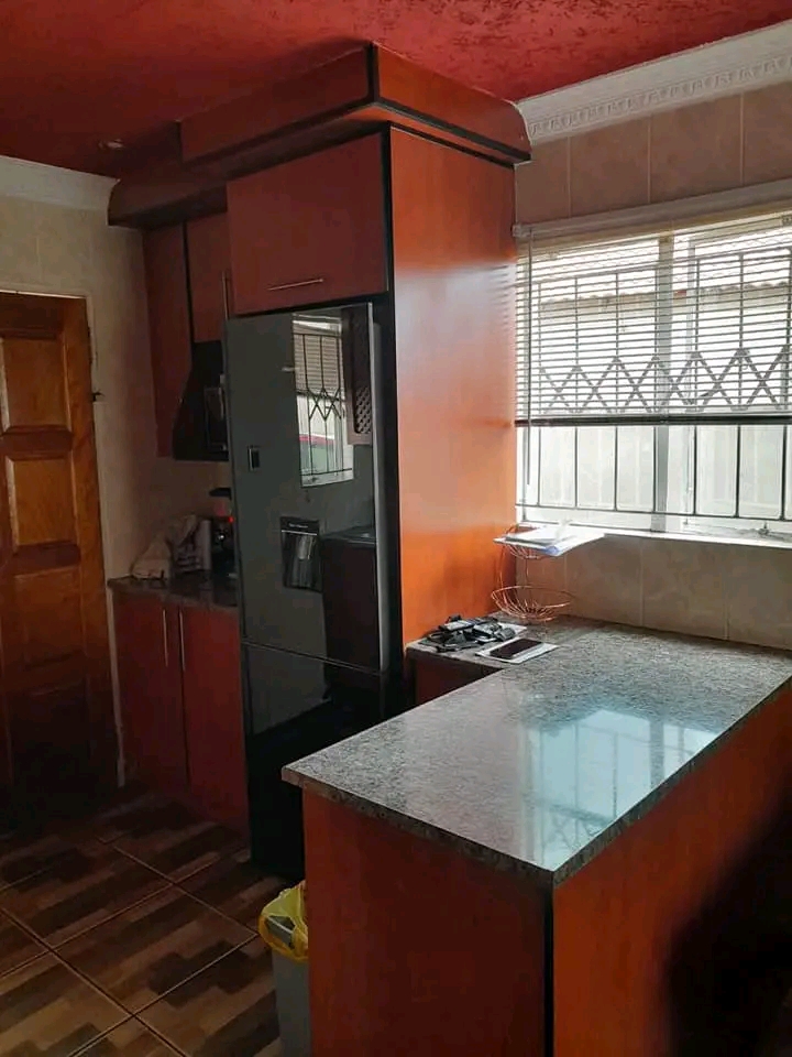 🏡house rental available🏡 availability:   in Windmill Park