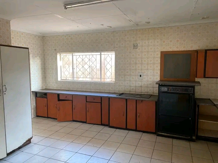 3 bedroom house for rent available now at the  in The Hill