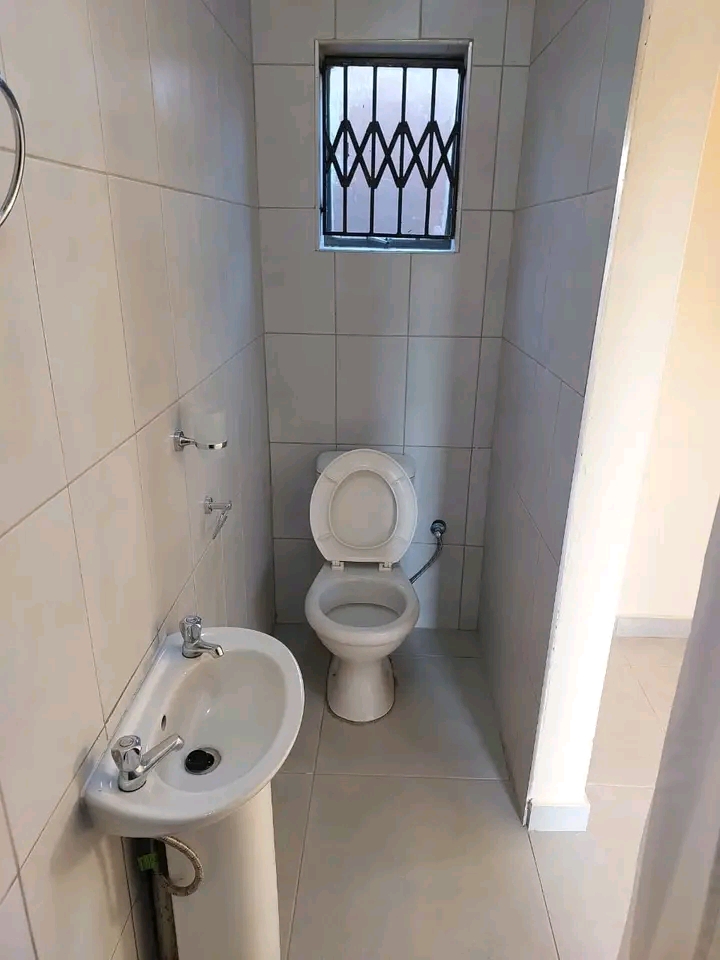 A bachelor-pad/room for rental at lotus garde  in Pretoria
