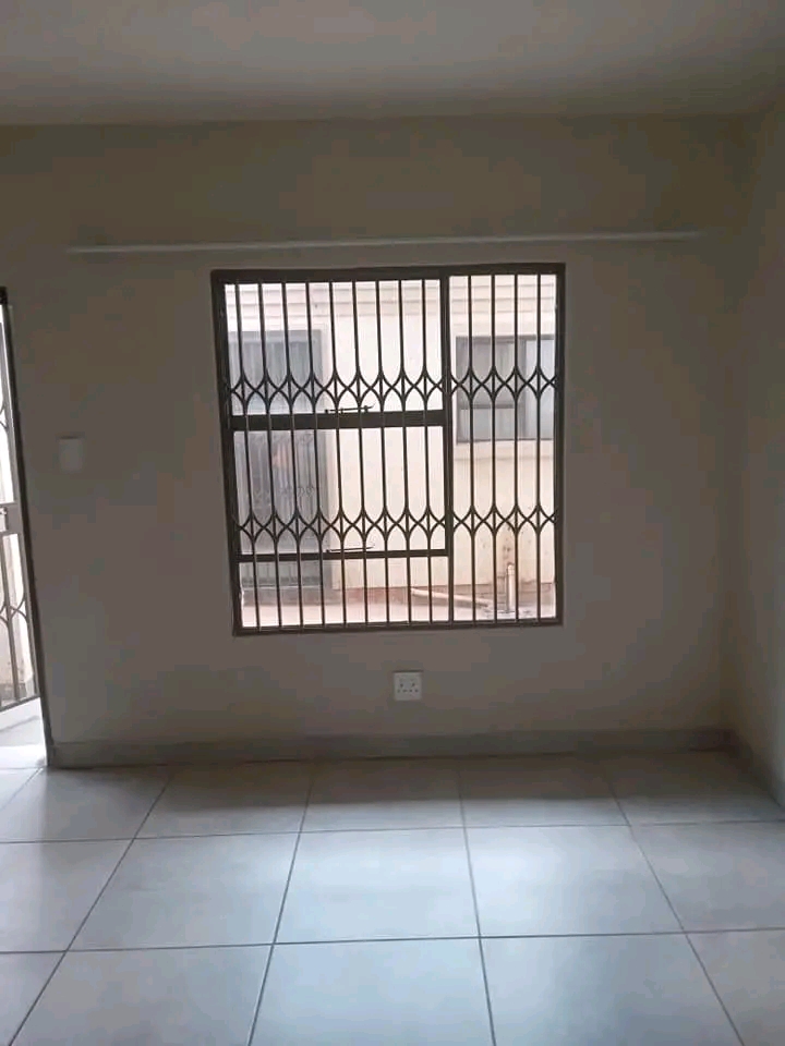 Bachelor flat available for rental in extensi  in Vosloorus