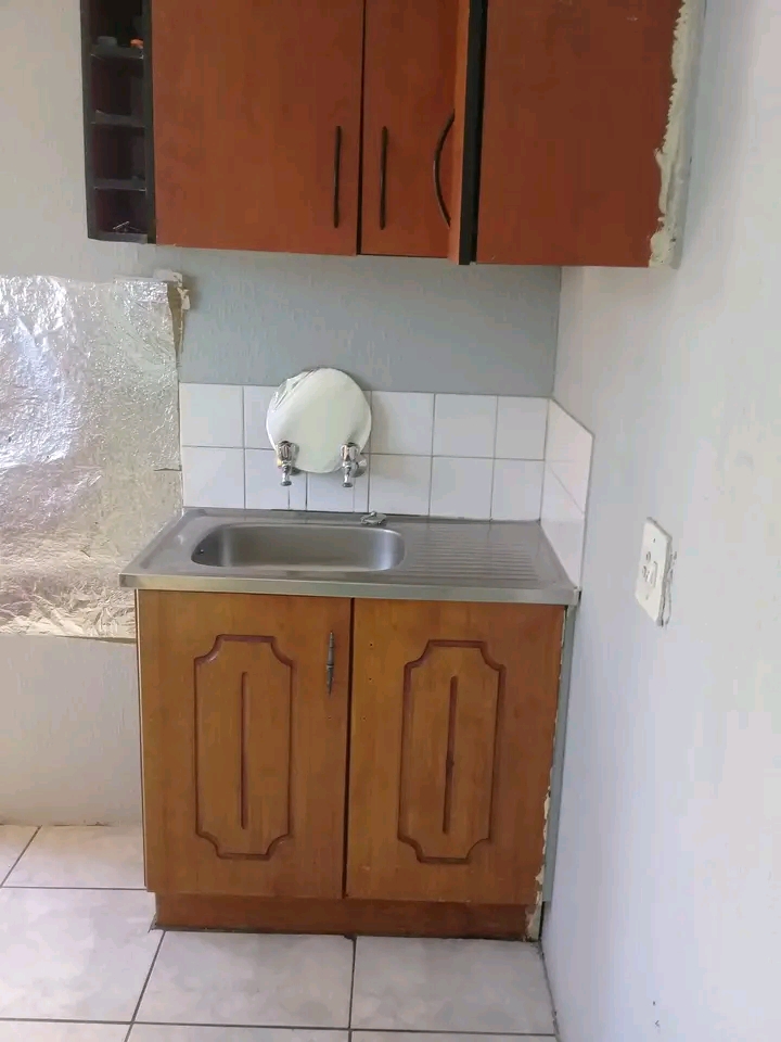 2 bedroom house immediately available for ren  in Protea Glen