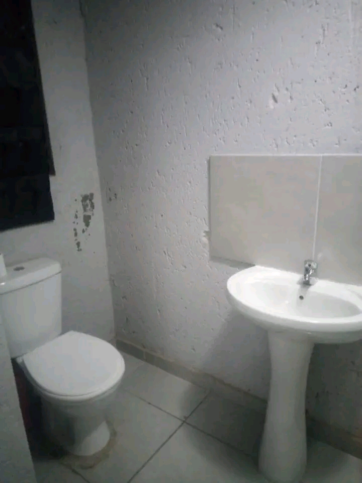 Specious rooms available in ext 9
room has b  in Cosmo City