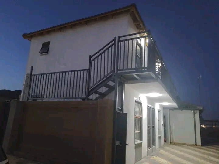Rental ext79 
big bachelor available 
rent   in Clayville