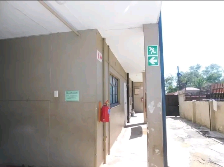 R 3 500
1 bedroom apartment / flat to rent i  in Turffontein