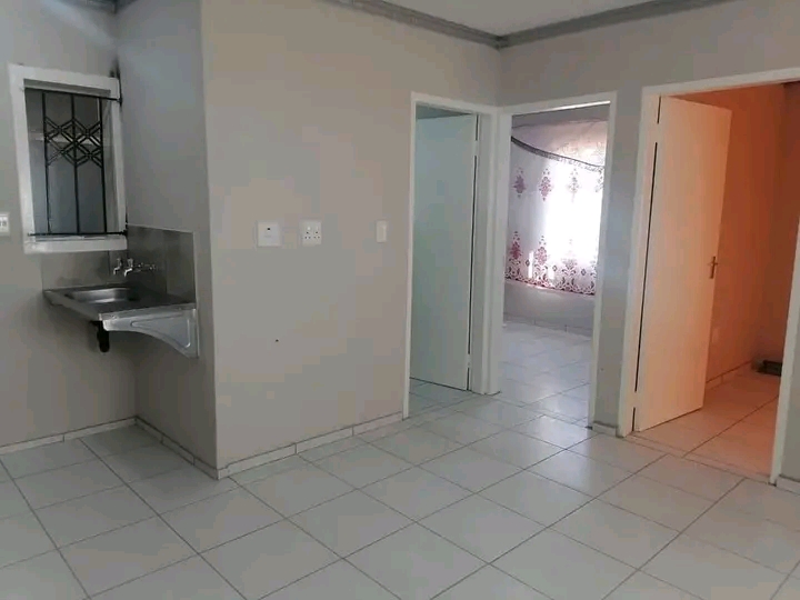 Ext77
brand new flat available
-2bedrooms
  in Clayville