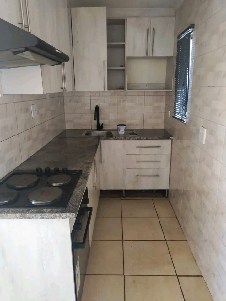 3 bedroom house available for rental at ext 2  in Protea Glen