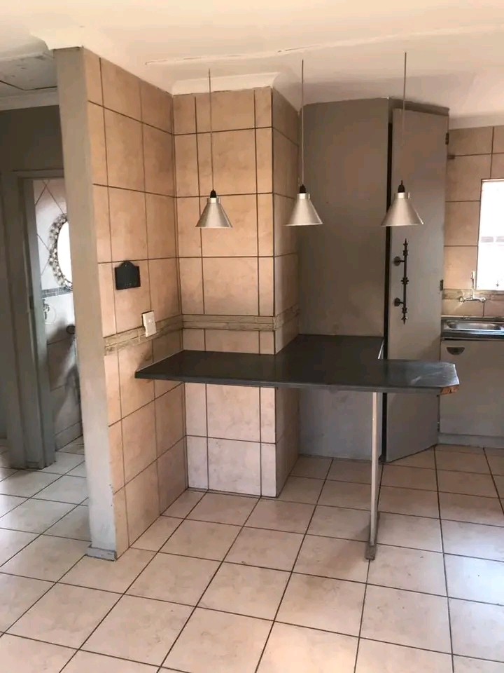 2 bedroom. 
r5800
suntide
lock up garage/o  in Norkem Park