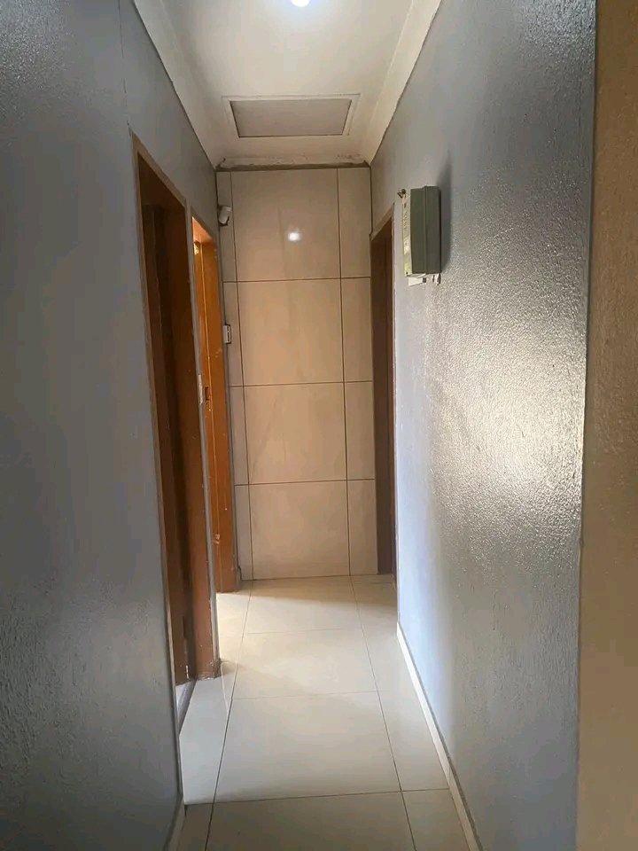 2 bedroom house available for rent. ext 6. r4  in Ebony Park