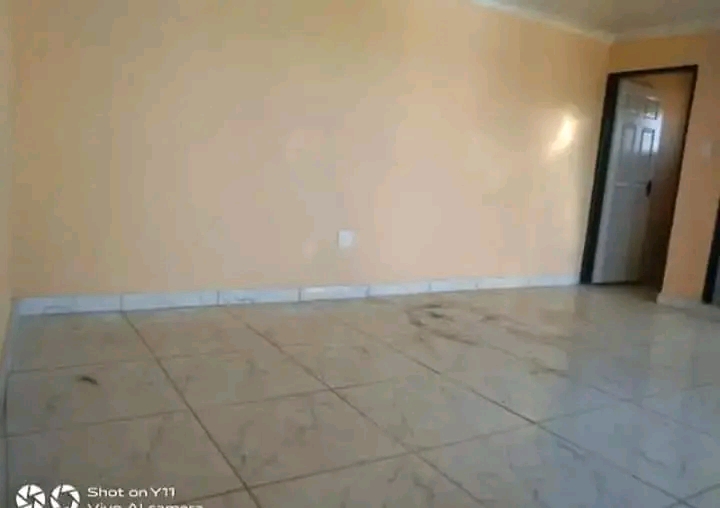 Available bachelor to rent
area: villa liza  in Boksburg