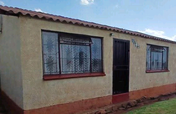 This beautiful 2 bedroom home is up for renta  in Sebokeng