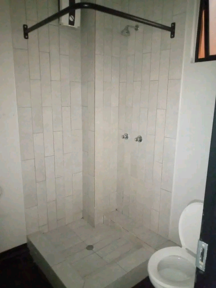 All apartments vacant ,ready for viewing and   in Marshalltown