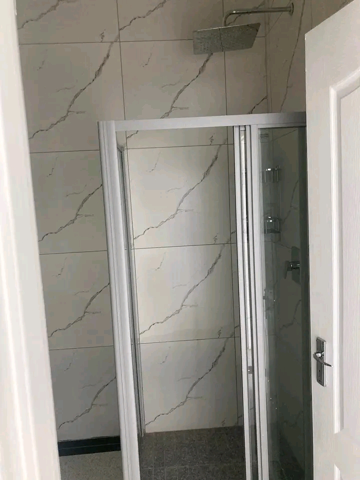 2 bedroom apartment available for rental. r69  in Noordwyk