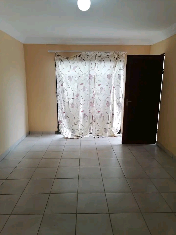 En-suite available for rental in ext 20
💰  in Protea Glen