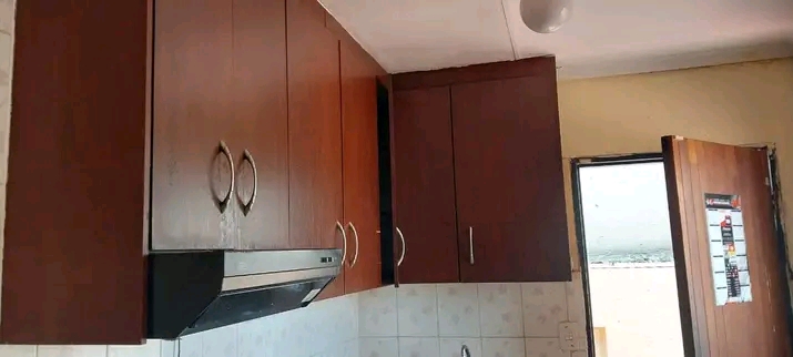 Two bedroom house to rent in ext 11
it has l  in Protea Glen