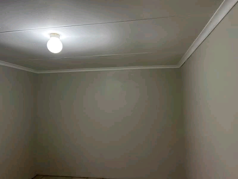 Ext 11 ( close to water tank)
room available  in Protea Glen
