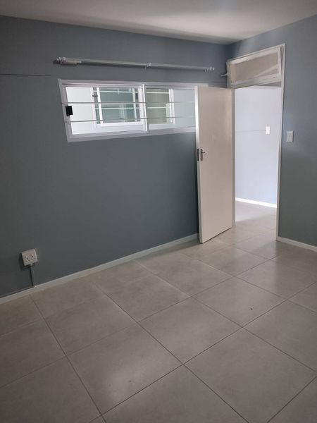 Big bedroom with fitted wardrobe in hillbrow   in Hillbrow