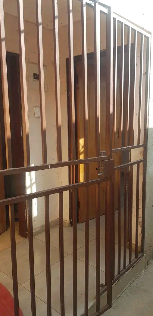 Room to rent ext 16. secured yard. shared toi  in Protea Glen