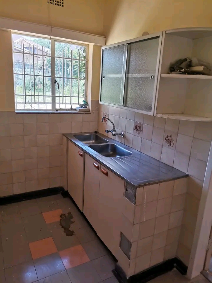 1 bedroom cottage available 31 march 2024 in   in Southdale