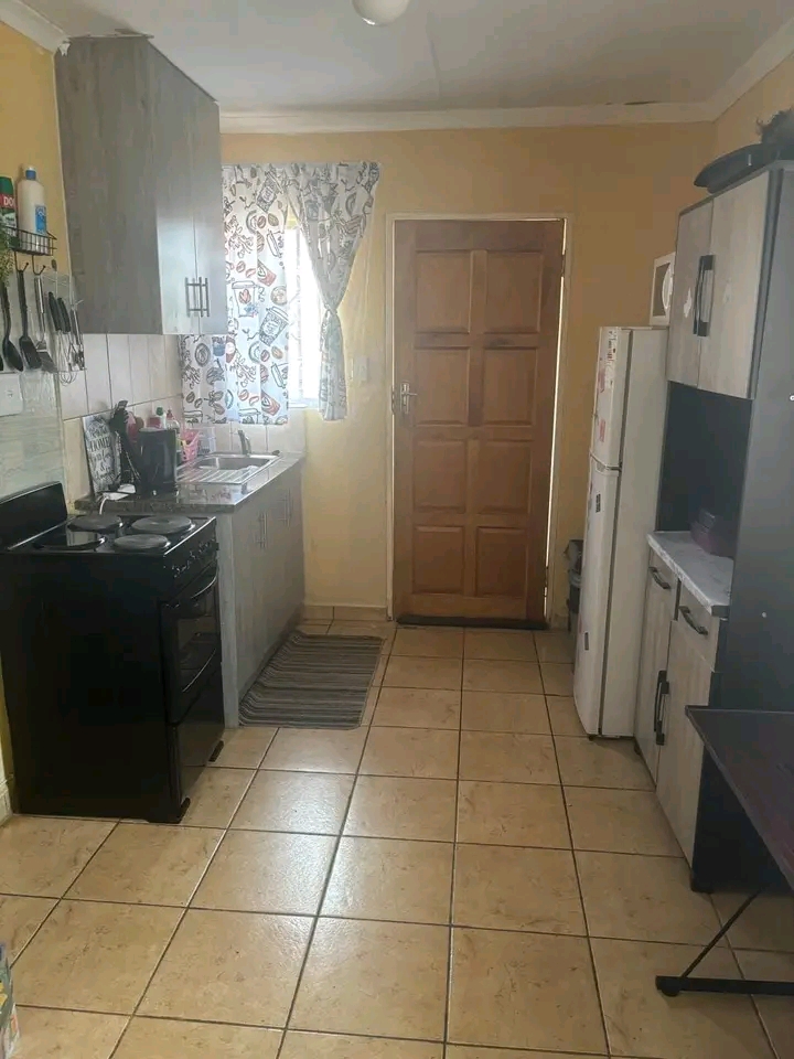 🏘️ 2 bedroom house available for rental   in Protea Glen