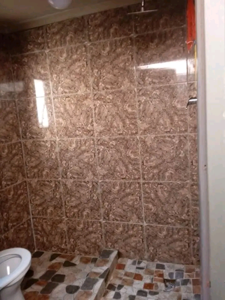 Room to rent available at ililiba.
-not tile  in Tembisa