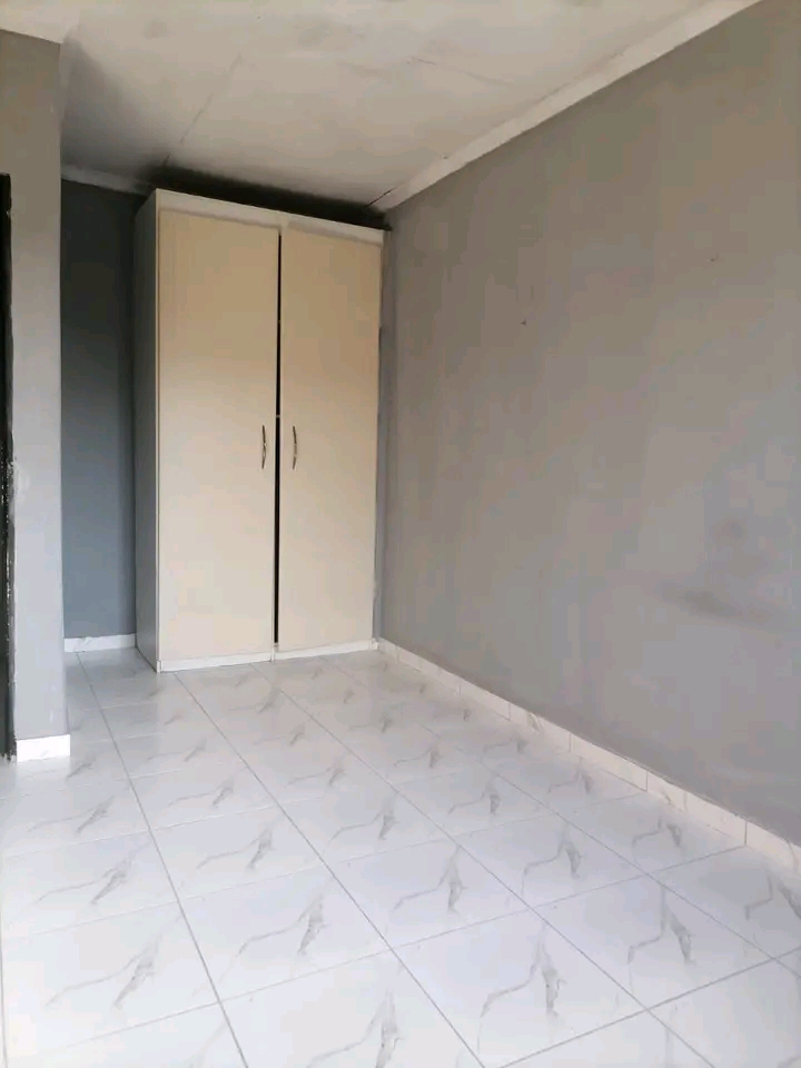 2 bedroom cottage available to rent 📌📌  in Spruitview
