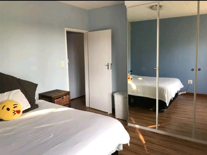 Spacious, double volume 3 bedroom, 2 bathroom  in Sandton