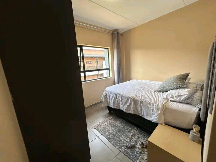 Modern 2 bedroom 2 bathroom apartment availab  in Midrand
