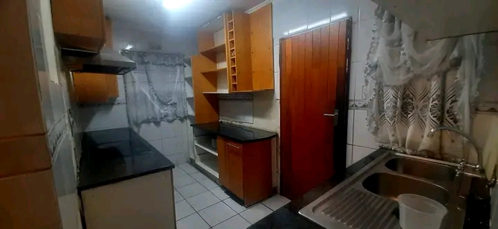 2 bedroom house to rent in ext 5
immediately  in Ebony Park