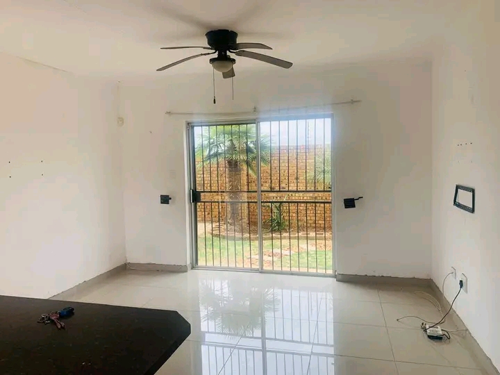 2 bedrooms townhouse in an extremely secure e  in Greenhills