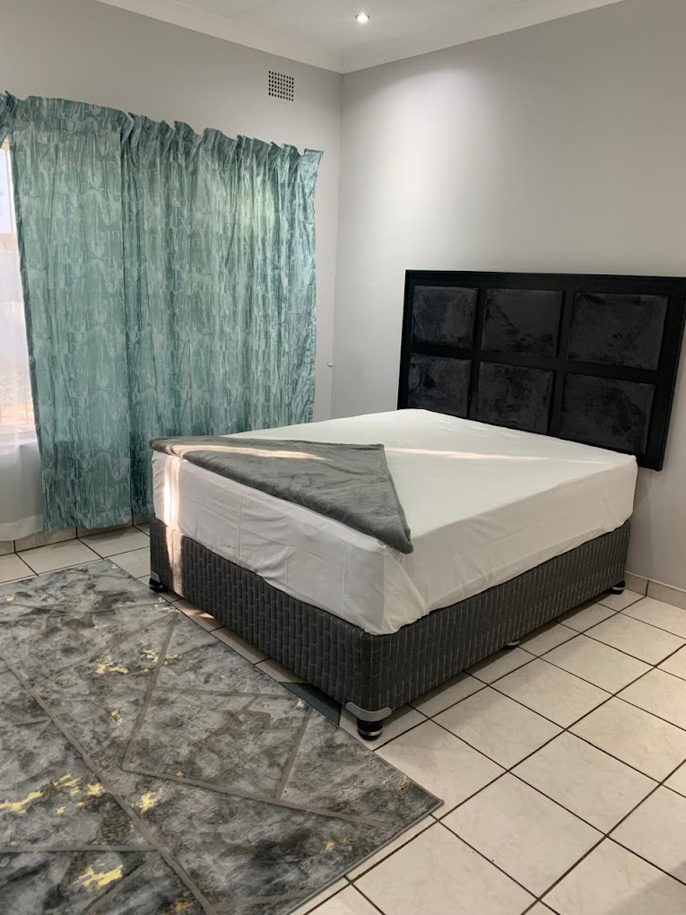 Saba saba guest house weekend special alert a  in Pretoria