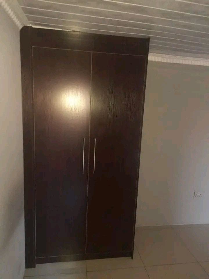 Ensuit at ext 13
with small kitchen with 2do  in Protea Glen