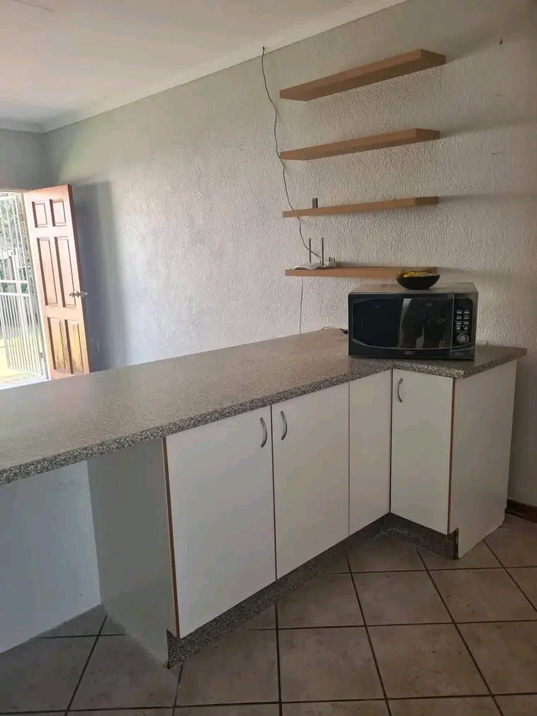 Cottage unit to rent in kempton park 
1 bedr  in Glen Marais Kempton