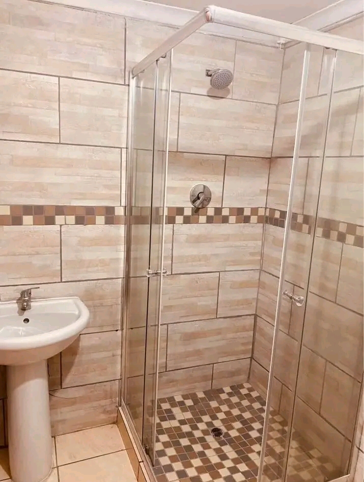 A very spacious bachelor unit to rent at ext   in Protea Glen