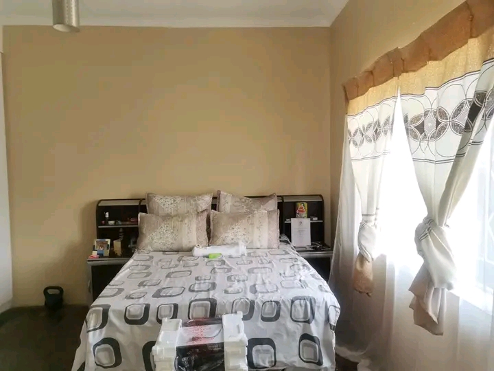 2 bedrooms house with a potential of 2,5 bedr  in Primrose