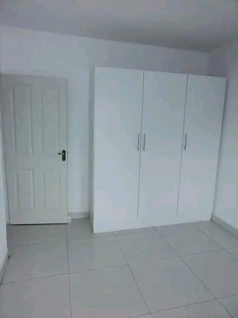 2 bedroom apartment available to rent
fully   in Spruitview
