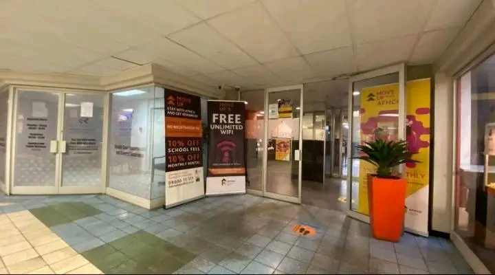Available now | affordable studio flat  🏙�  in Johannesburg