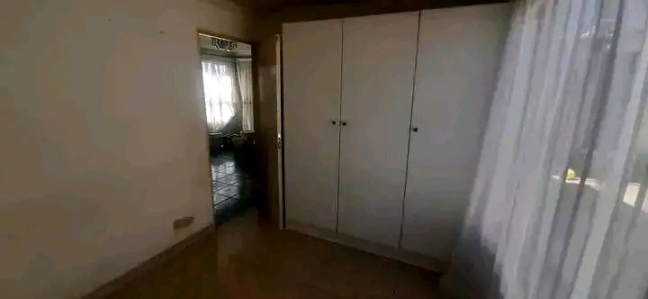 Full house  in extension 4
with:
2 bedroom   in Ebony Park