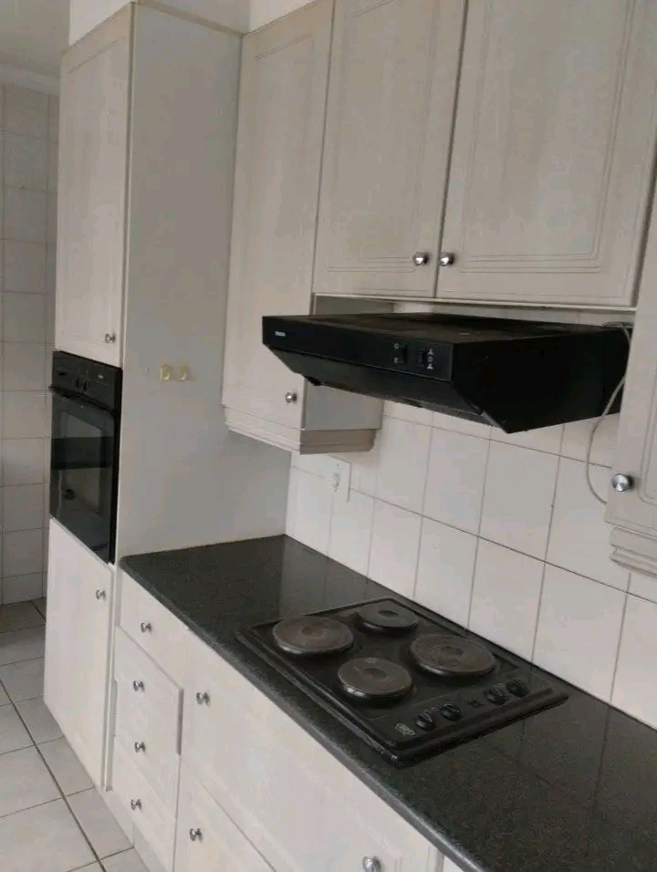 Rooms to let in 6 camelia street. parking is   in Wychwood