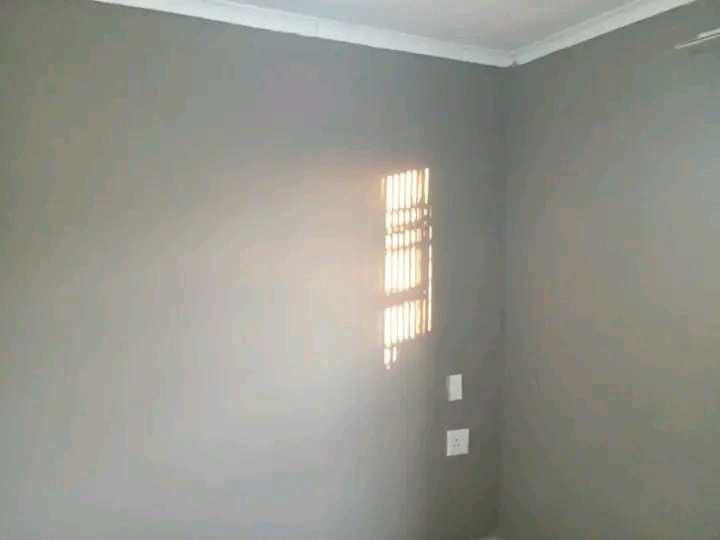 Bachelor room with own kitchen & cupboards ,   in Devland