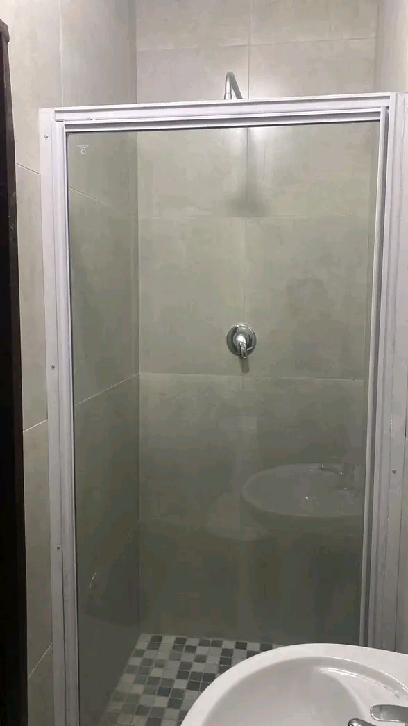 Room to let in ext 27 for r2500,bachelor with  in Protea Glen