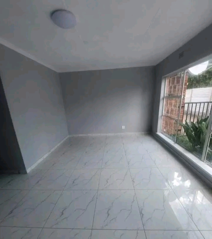 🏡 randhart - rental - 3 beds house for ren  in Alberton