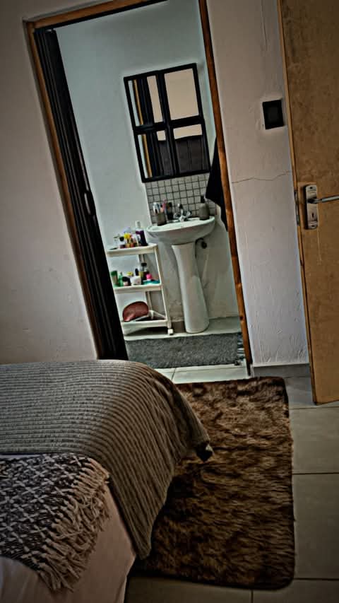 1 bedroom flat available for rent. extension   in Cosmo City